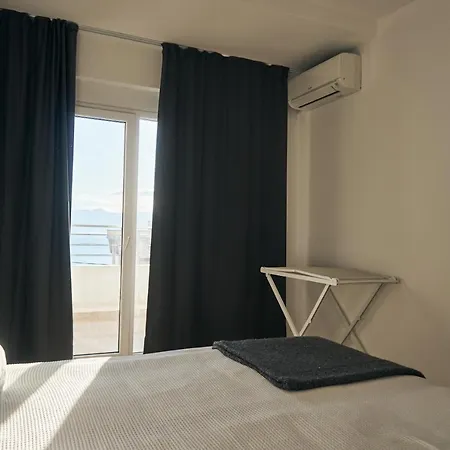 The Garrison Sarandë