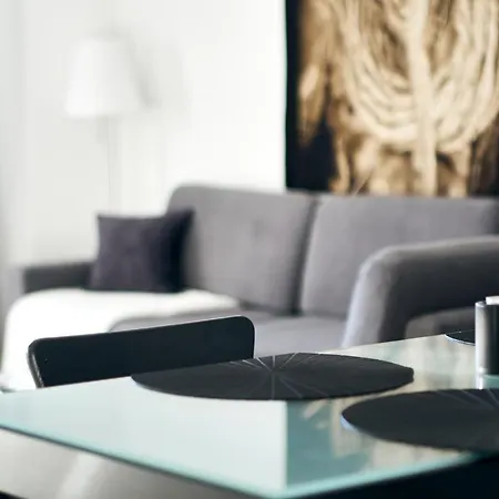 The Garrison * Sarandë